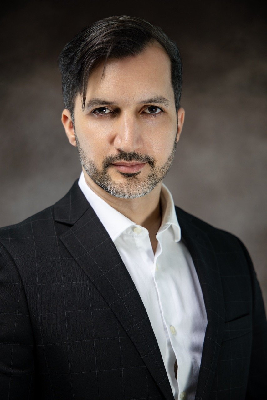 Dr. Jon Marins